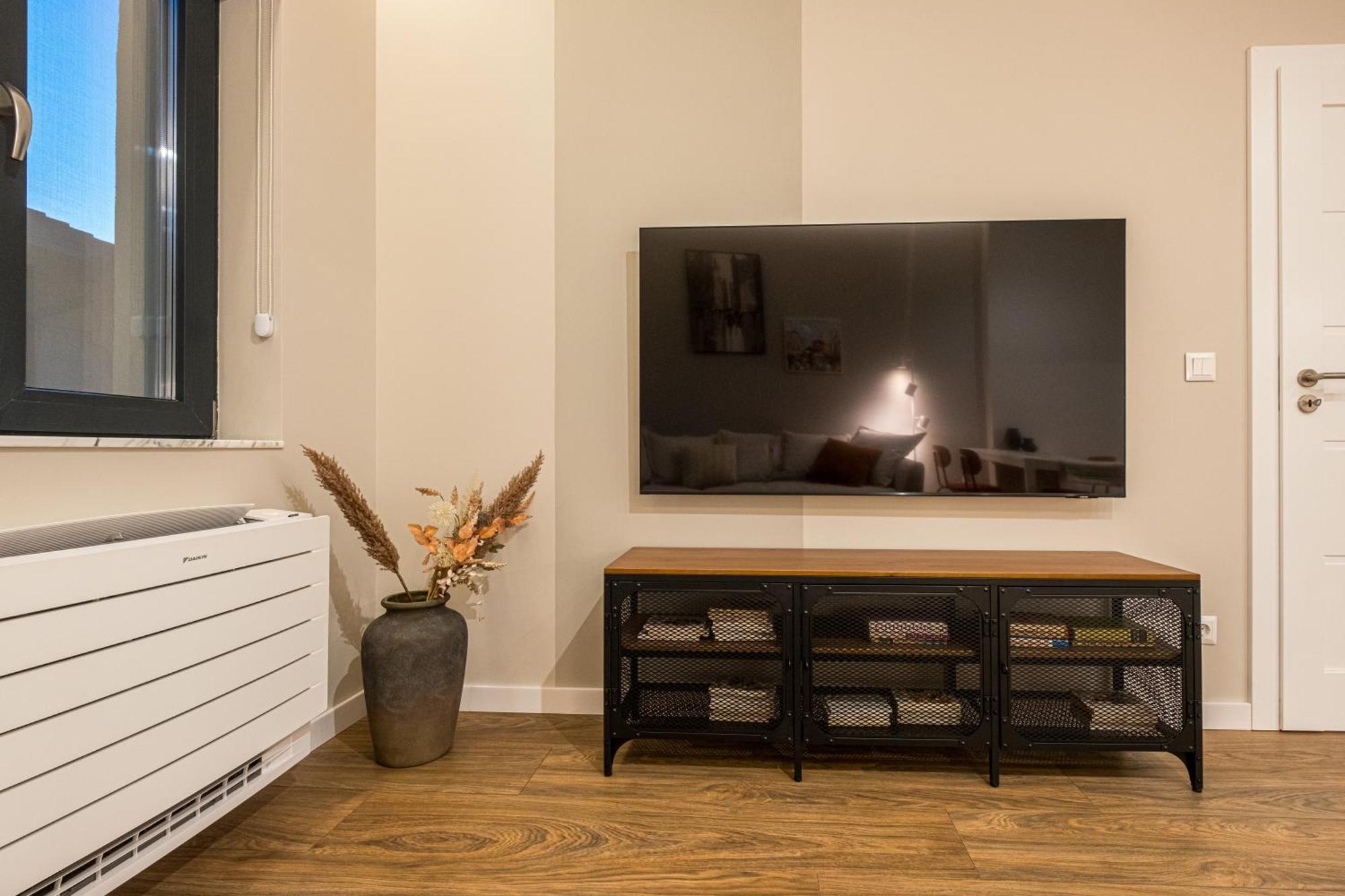 Appartement South 22 - Brand New Modern 1Bd Apt In Sofia Center Extérieur photo